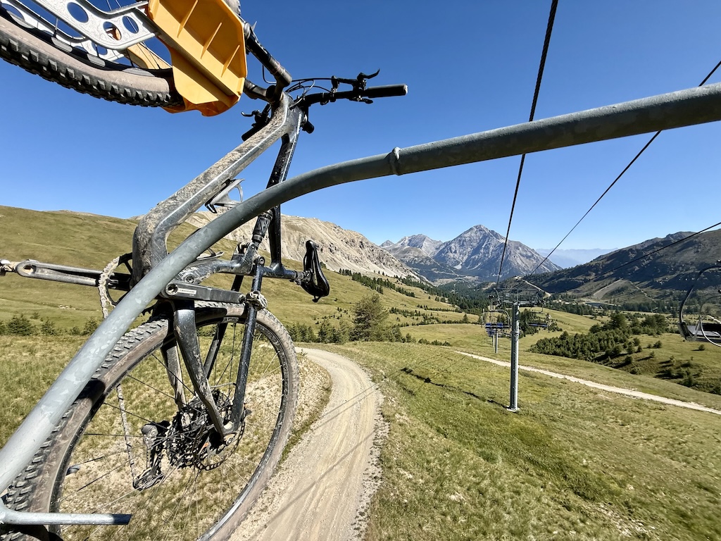 Les meilleurs parcours VTT de Montgenèvre pour tous les niveaux